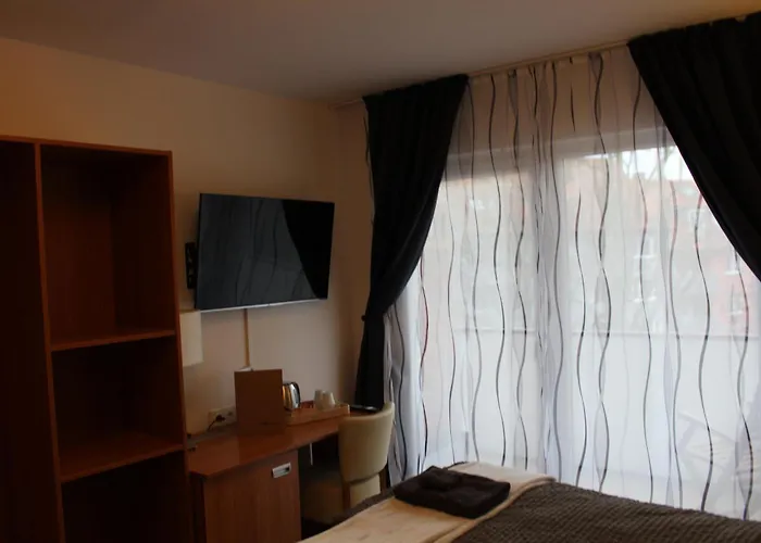 Отель Burghotel - Original 3*
