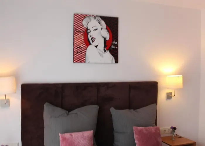 Отель Burghotel - Original 3*